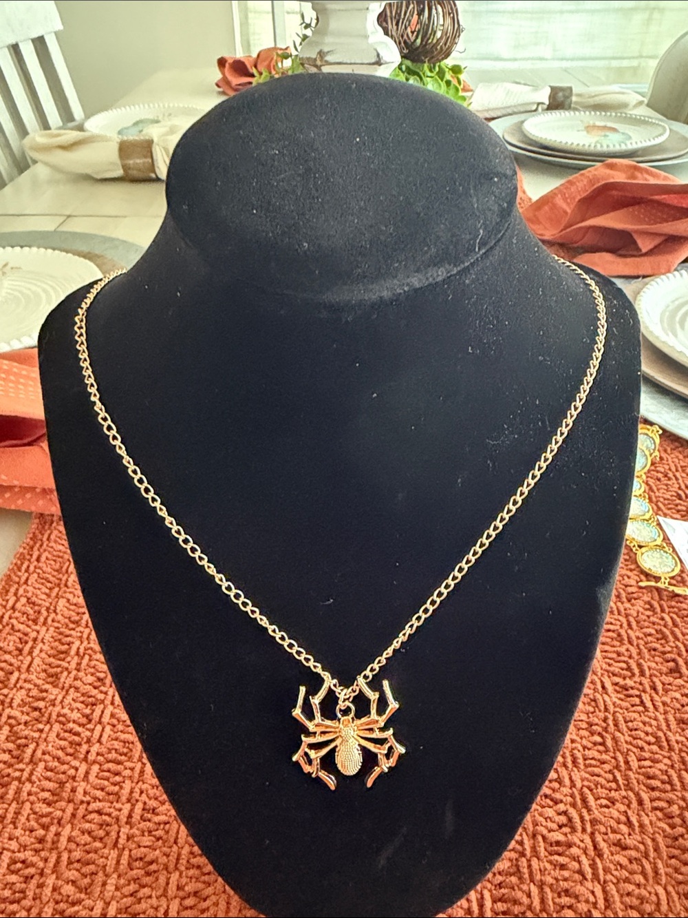 Gold Spider Pendant Necklace - Women Jewelry